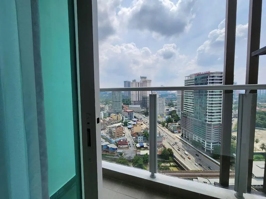 2Br L Tr Residence Titiwangsa L Monorail L Lrt L Klcc Kuala Lumpur 0*,  Malaysia